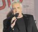 Michel Sardou sur le plateau de Vivement Dimanche, diffusé le 9 mai prochain.