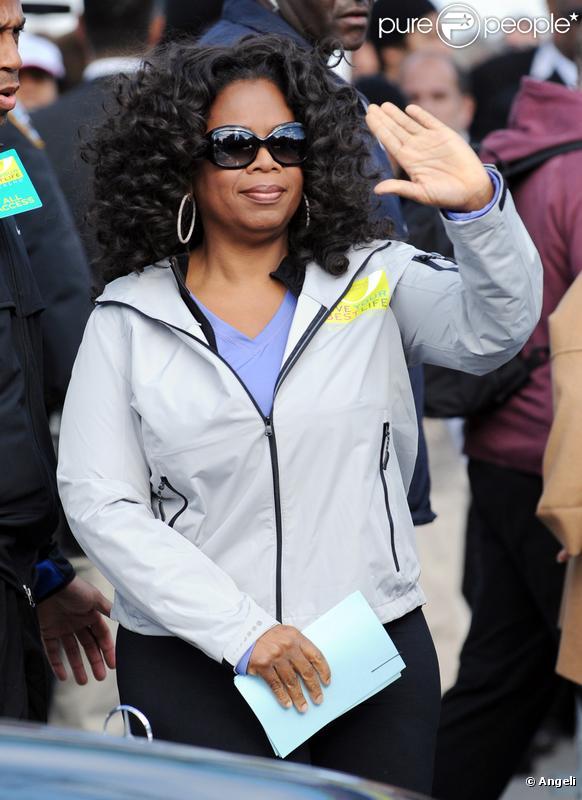 Oprah Winfrey lors de la Oprah's Walk For A Better Life, le 9 mai 2010 à New York 