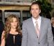 Lisa-Marie Presley et Nicolas Cage auront mis un terme à leur union après seulement trois mois. Pourtant, le couple ne s'était pas juré de s'aimer pour la vie à Vegas mais à Hawaï... Étrange ! 