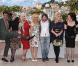 Mathieu Amalric présente son film Tournée en compagnie des comédiens dont les pétulantes actrices lors du festival de Cannes le 13 mai 2010