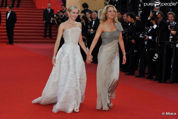 Naomi Watts et Valerie Plame montent les marches du 63e festival de Cannes, à l'occasion de la projection de Fair Game. Le 20 mai 2010