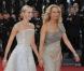 Naomi Watts (vêtue d'une robe Armani Privé) et Valerie Plame montent les marches du 63e festival de Cannes, à l'occasion de la projection de Fair Game. Le 20 mai 2010