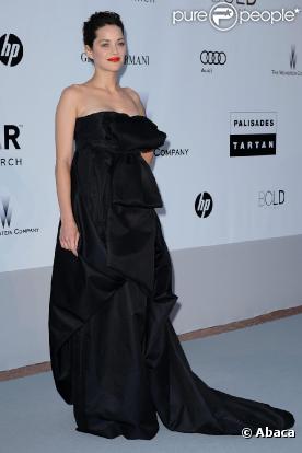 Marion Cotillard à l'amfAr le 20 mai 2010 à l'hôtel du Cap Eden Roc au Cap d'Antibes
