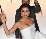 Eva Longoria sait comme mettre ses charmes en avant ! 