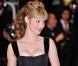 Louise Bourgoin n'aura pas hésité à mettre sa jolie poitrine en avant !