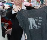 Jennifer Love Hewitt fait du shopping (27 mai 2010)
