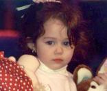 Miley Cyrus, ici durant ses plus tendres années, est la fille du chanteur de country Billy Ray Cyrus.