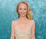 Anne Heche à l'occasion de l'avant-première de la deuxième saison de  Hung  (série HBO), au Paramount Theatre de Los Angeles, le 23 juin 2010.