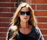 Denise Richards se rendant dans un centre médical de Beverly Hills en juin 2010