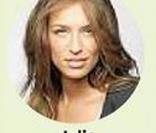 Julie, 25 ans, originaire de Villeurbanne.  