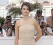 Penélope Cruz dans une élégante robe nude joliment drapée griffée Dolce &amp; Gabbana (Cannes 2009) 
