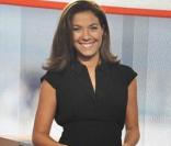 Claire Barsacq présentant son JT sur M6