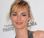 La bande-annonce de  L'autre Monde , avec Louise Bourgoin, actuellement en salles.
