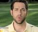 Zachary Levi dans la pub pour Stand up 2 Cancer