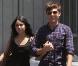 Vanessa Hudgens et son boyfriend Zac Efron se promènent en amoureux, et main dans la main, à Hollywood, il y a quelques jours.