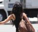 Samedi 31 juillet, Vanessa Hudgens se promène à Los Angeles avec deux amis : mais où est donc Zac Efron ?