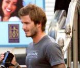 David Beckham joue les papas poules lors de la fête d'anniversaire de Romeo Beckham le 1er septembre 2010 à Los Angeles