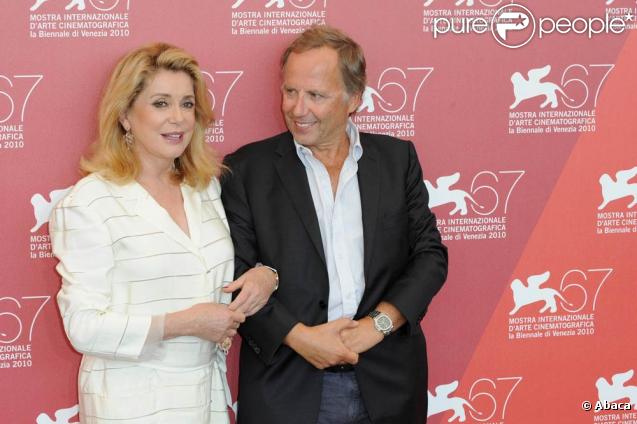 Catherine Deneuve et Fabrice Luchini, lors du photocall de  Potiche  à la 67e Mostra de Venise, le 4 septembre 2010.