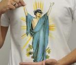Christophe Beaugrand présente les nouveaux T-shirts Comme Marc, septembre 2010