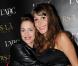 Audrey Dana et sa soeur lors de la soirée à L'Arc suivant l'avant-première du film Ces amours-là à Paris le 12 septembre 2010
