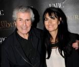 Claude Lelouch et sa compagne Valérie lors de la soirée à L'Arc suivant l'avant-première du film Ces amours-là à Paris le 12 septembre 2010