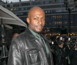 Le jeune papa Harry Roselmack au cocktail de rentrée de TF1 (13 septembre 2010 au Palais Brongniart)