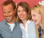 Stephen Dorff, Sofia Coppola et Elle Fanning, lors de la présentation de  Somewhere , Lion d'Or de la 67e Mostra de Venise, en septembre 2010.