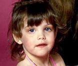 Mais qui est donc cette adorable petite fille au regard envoûtant ?