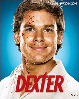 La saison 2 de  Dexter  est actuellement disponible en DVD.