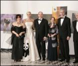Albert II de Monaco et sa fiancée Charlene Wittstock lors du bal du panda
