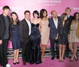 Ashton Kutcher, Demi Moore, Micah Alberti, Rumer Willis, Emma Heming, Bruce Willis, Tallulah Belle Willis et Scout LaRue Willis en août 2008