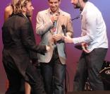 Samedi 9 octobre, le gala de l'association Faire Face, présidée avec passion par Déborah, était porté par une pléiade d'artistes, sur la scène de l'Opéra d'Avignon. Michaël Youn a retrouvé son complice Vincent Desagnat. Ambiance ! 