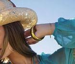 Bar Refaeli pour Accessorize