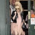 Lady Gaga : Trois jours, trois looks uniques et... une petite chute !