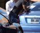 50 Cent est à Los Angeles pour se trouver une jolie voiture... une lamborghini serait une bonne idée (4 novembre 2010)