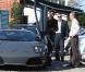 50 Cent est à Los Angeles pour se trouver une jolie voiture... une lamborghini serait une bonne idée (4 novembre 2010)