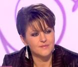 Cindy Sander affiche son nouveau look dans C'est quoi l'amour sur TF1 le 26 novembre 2010