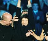 Bertrand Cantat, ici avec Denis Barthe, en 2002 lors des 17e Victoires de la Musique 