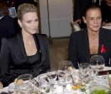 Charlene Wittstock et Stéphanie de Monaco au Sea Club Meridien à Monaco le 2 décembre 2010