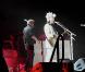 Johnny Hallyday était l'invité surprise du concert de M à Montpellier, le 3 décembre 2010. Les deux artistes, qui ont collaboré sur le prochain album du rockeur, ont partagé  Tanagra , chanson extraite de  Mister Mystère .