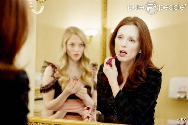 Des images de Julianne Moore et Amanda Seyfried, extraites de  Chloe , sorti en salles en mars 2010.
