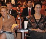 Christine Ockrent en Inde, aux côtés de Farida Khelfa, le 4 décembre 2010