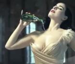 La vidéo de l'ultime chapitre de Dita von Teese pour Perrier...