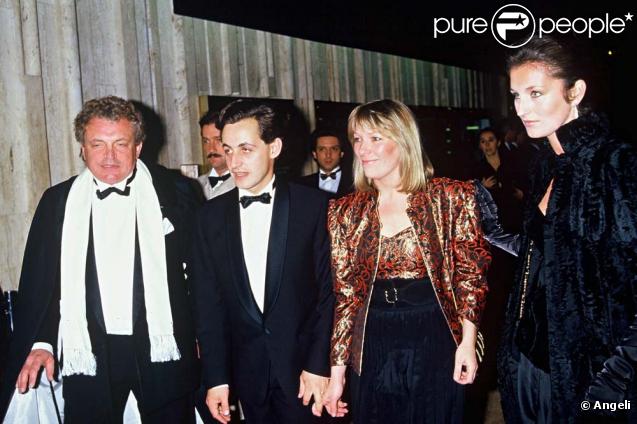 Jacques Martin, Cécilia Attias, Nicolas Sarkozy et Marie-Dominique Culioli, à Paris, le 24 novembre 1984 