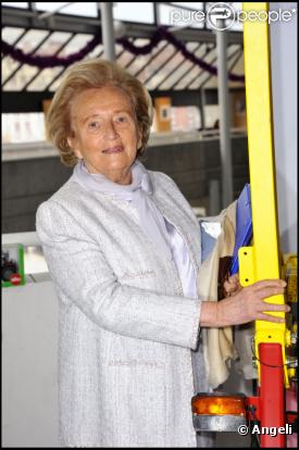 Bernadette Chirac au lancement de la 22e opération Pièces Jaunes. Paris, le 5 janvier 2010.