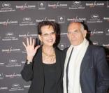 Caludia Cardinale et son mari  Pascal Squitieri à la soirée 'Before' Cannes à l'atelier Renault, le 17/04/08