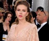 Golden Globes : Scarlett, Angie, Julianne, les meilleurs looks du tapis rouge !