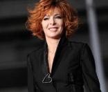 Mylène Farmer sur le tapis rouge des NRJ Music Awards le 22 janvier à Cannes