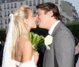 Patrick Balkany et Solenne à leur mariage, le 11 octobre 2007. 