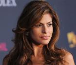 La ravissante Eva Mendes sera le 16 février 2011 à l\'affiche de <em>Last Night</em>.